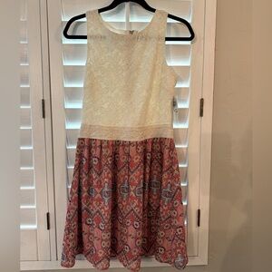 NWT- Speechless brand junior dress- lace details